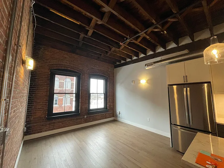 119-137 Hotel St #406 — Photo 15
