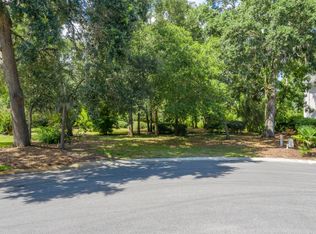 1204 Great Oaks Dr, Wilmington, NC 28405