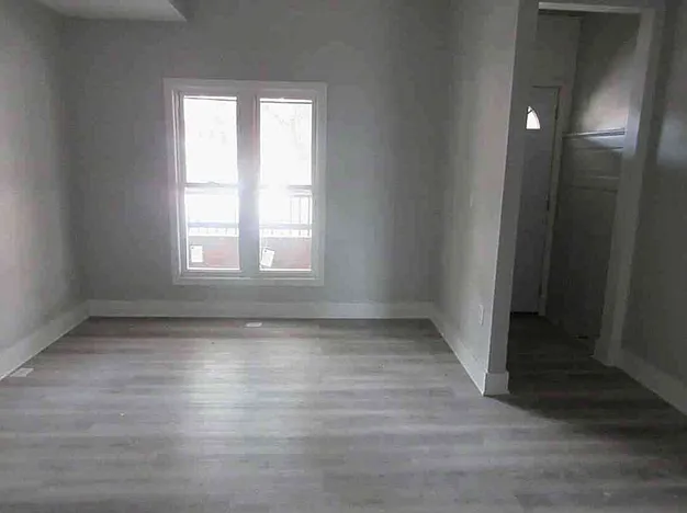 813 N Bentalou St — Photo 3