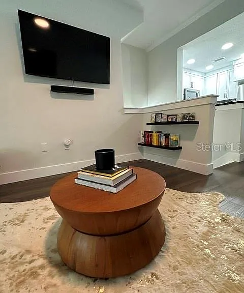 107 Bradford Beach Ct — Photo 7