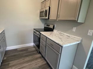 815 W Columbia St #17, Flora, IN 46929