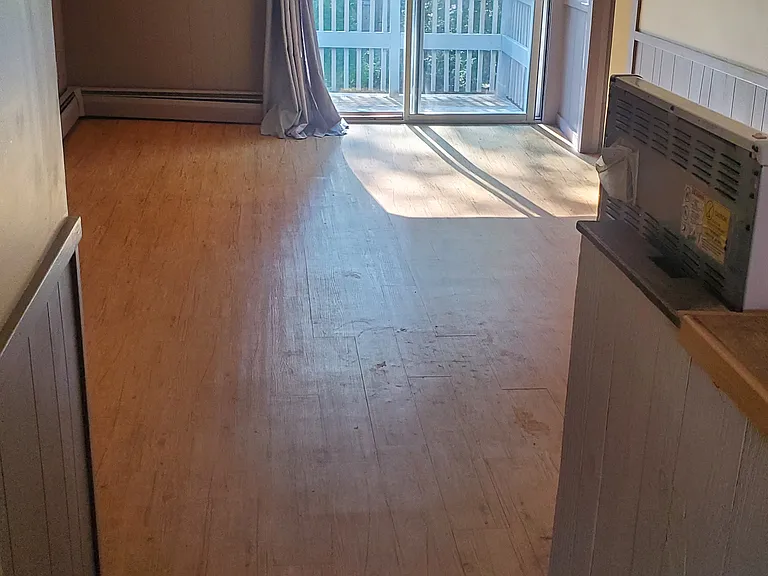 27 Williston St #2 — Photo 4