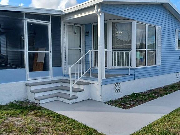 2nd image of 381 Bimini Cay Cir #381