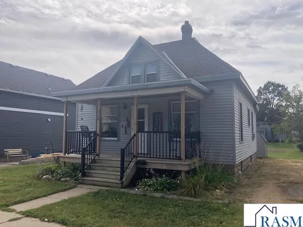 315 Maple St SE, Sleepy Eye, MN 56085