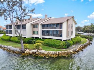 3825 Mariners Walk APT 621, Cortez, FL 34215