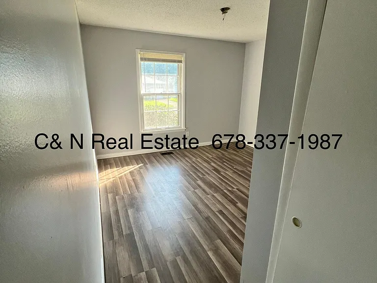 6201 Angus Cir NW — Photo 8