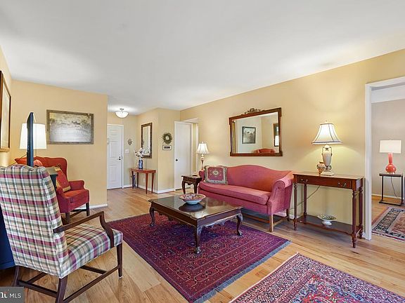 5th image of 5903 Mount Eagle Dr APT 106