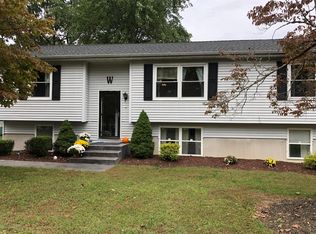 90 Hawkin Rd, Tabernacle, NJ 08088