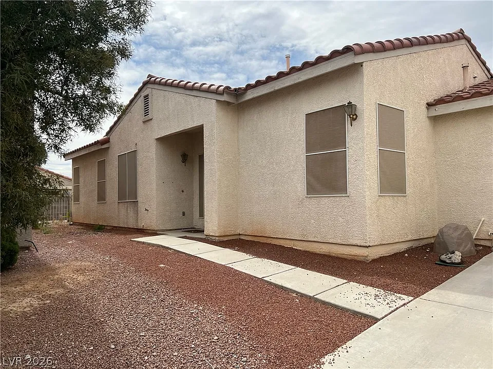 7245 Lost Shadow Ct