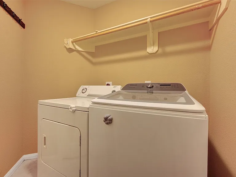 6323 Canyon Rock Way — Photo 26