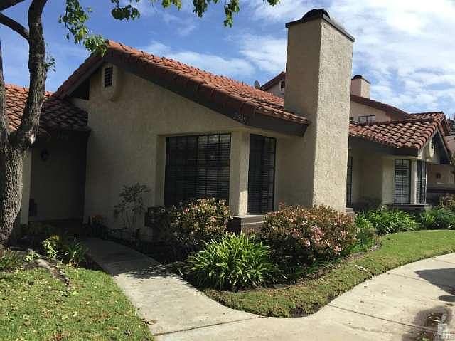 1st image of 2598 Captains Ave