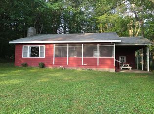 1064 Arrowhead Dr, Pocono Lake, PA
