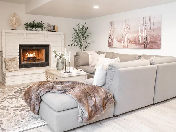 2663 E Hill Climb Cir, Sandy, UT 84092