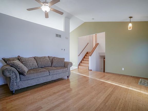 5th image of 2891 Langstone Dr