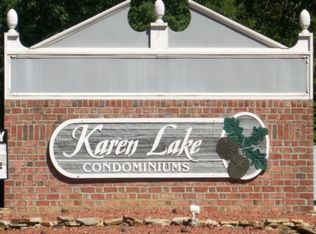 1925 Sardonyx Rd, Fayetteville, NC 28303