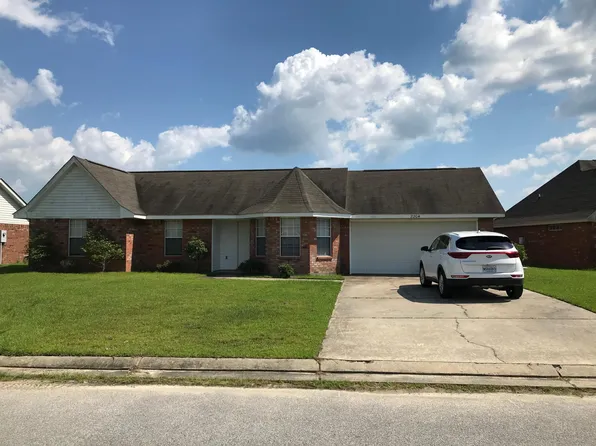 2204 Irma Cir, Ocean Springs, MS 39564