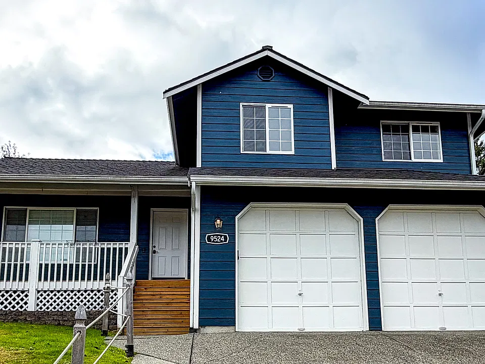 9524 6th St SE