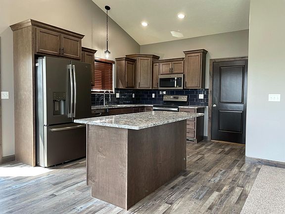 4th image of 1826 W 51st Street Pl