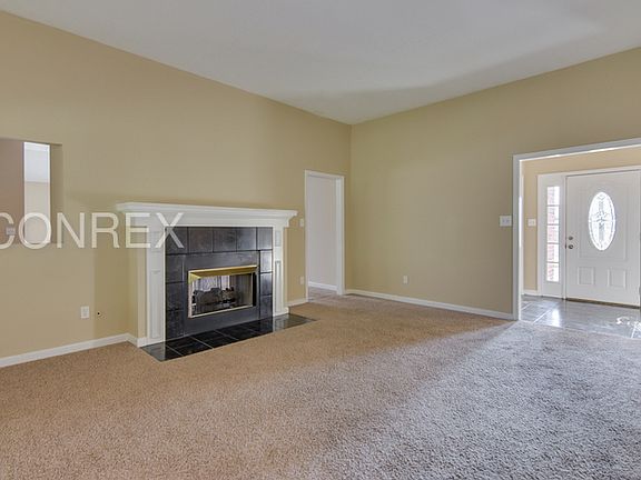 3rd image of 3038 Breeze Hill Dr