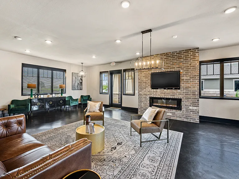 Shannon Creek Apartments — Photo 19