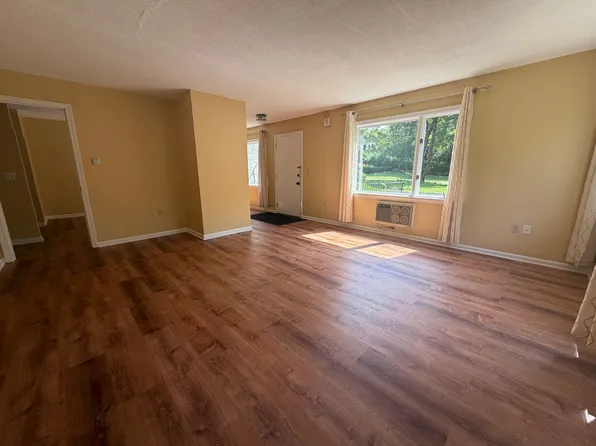 1 Colt Rd, Pittsfield, MA