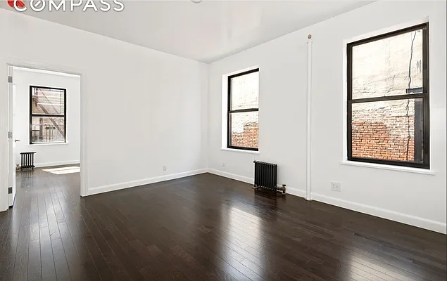 Rented by Compass | media 11