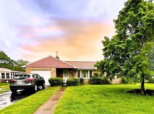 710 Fairmont Rd, Riegelsville, PA 18077