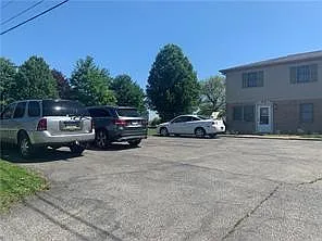 102 Park Dr #B — Photo 17