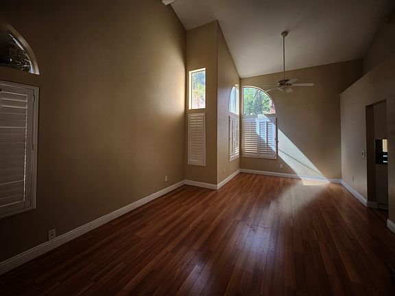 3rd image of 13560 Firethorn Cir