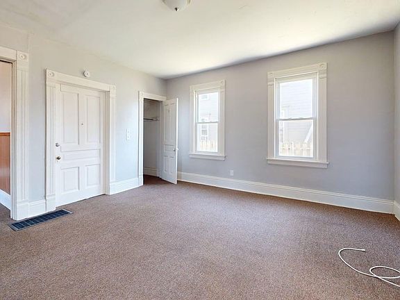 4th image of 1120 6th St NW #1