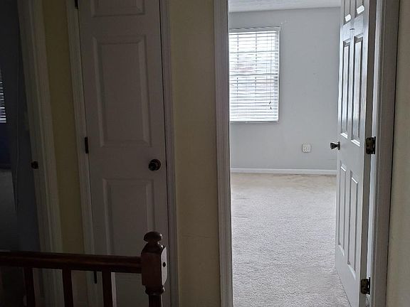4th image of 10895 Lake Thames Dr