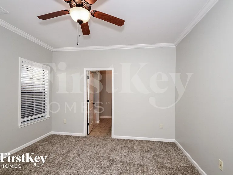 5573 Timber Leaf Trl — Photo 7
