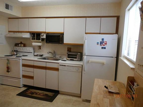 Fully furnished Kitchen