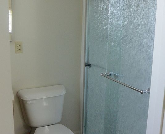 5th image of 1516 Lauren Dr