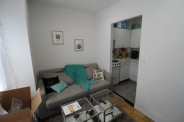 Rented by Mossanen Group