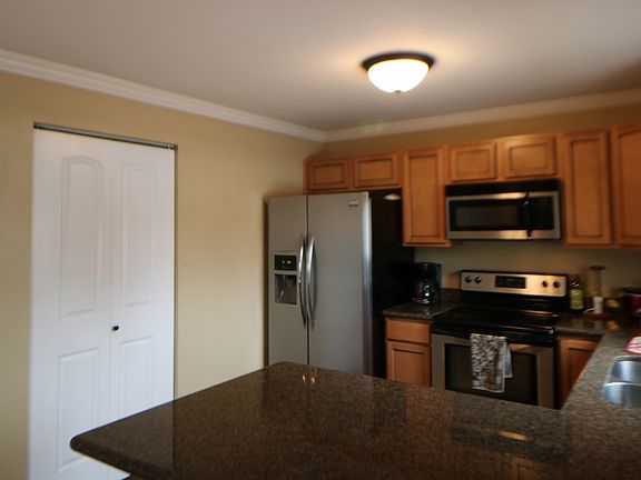 3rd image of 823 E Arnecia Ct Unit 20
