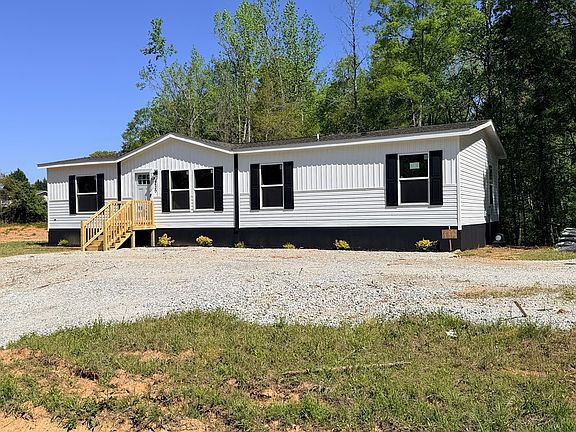 3rd image of 352 Burton Creekside Rd