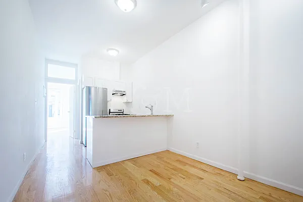Rented by Brick&Mortar | media 15