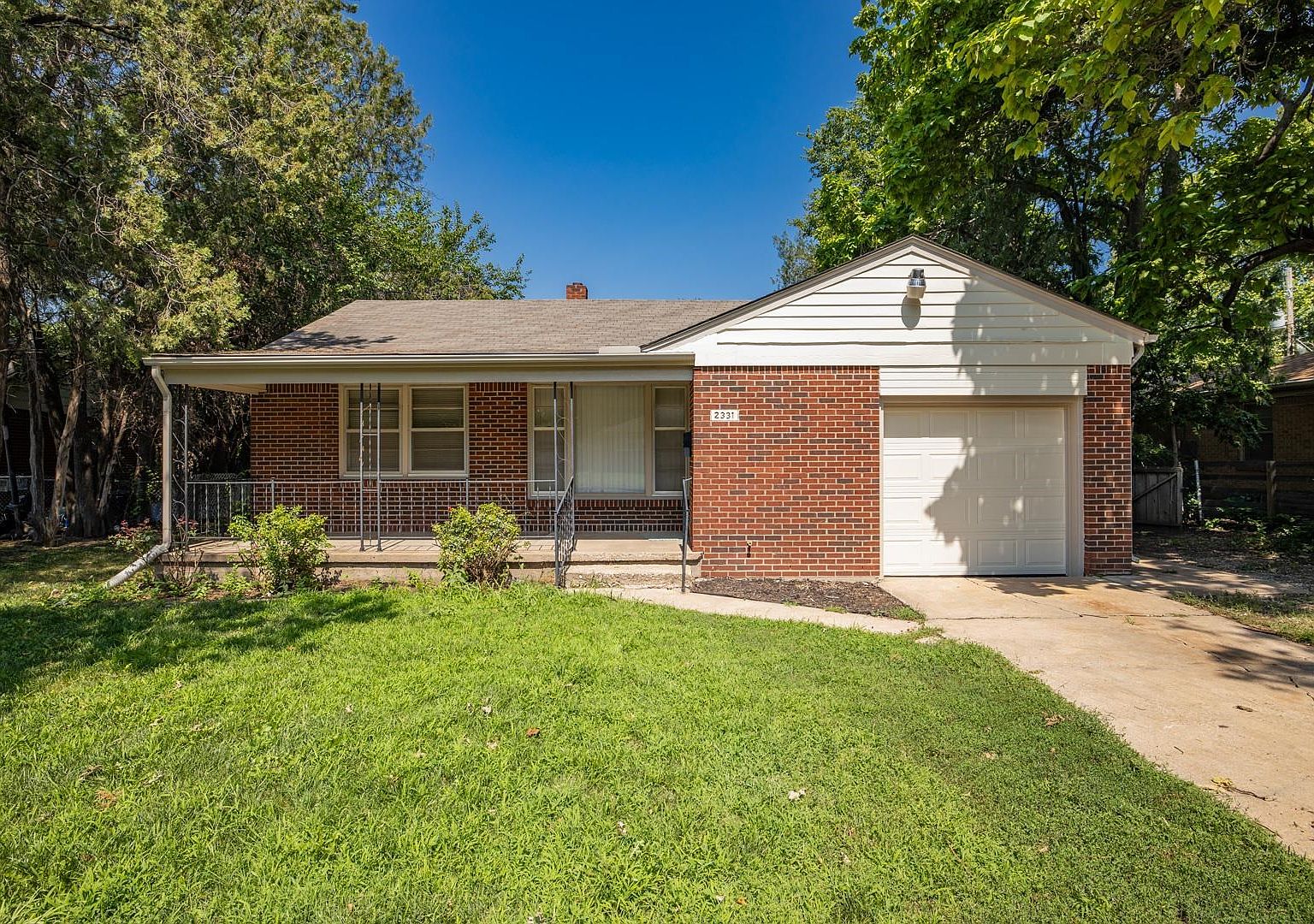 2331 S McAdam Dr, Wichita, KS 67218 | Zillow