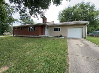 8221 Sunburst Dr, West Chester, OH 45241
