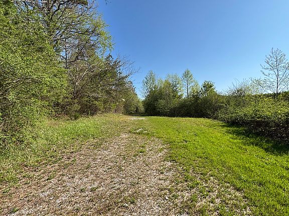 4th image of 108 Leggett Rd
