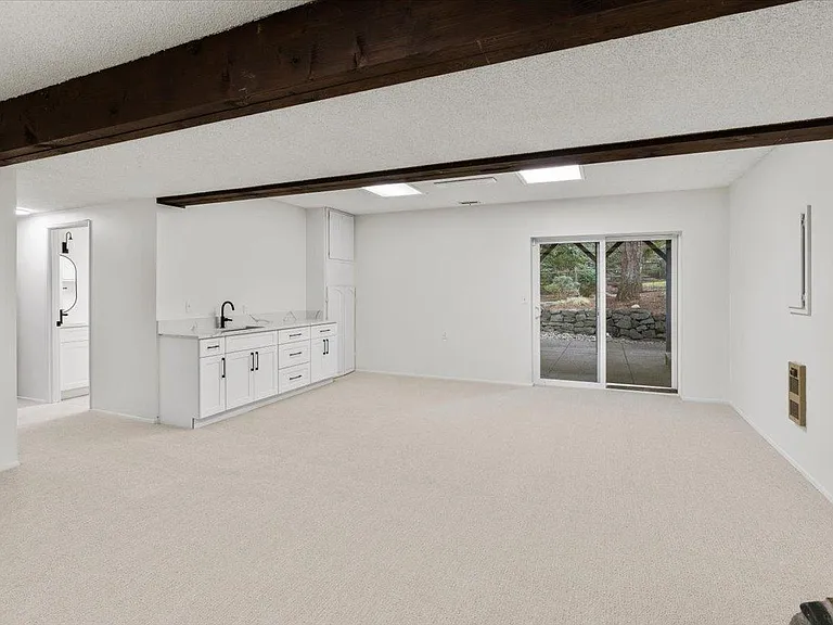 101 Point Fosdick Cir NW — Photo 30