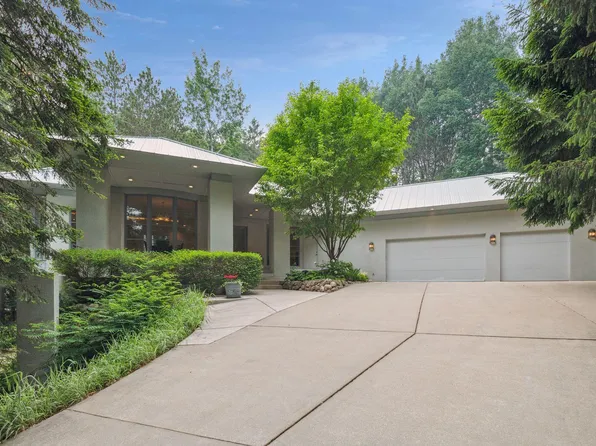 15256 Wild Wings, Minnetonka, MN 55345