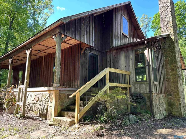 190 Billy Smith Dr, Boaz, AL 35956