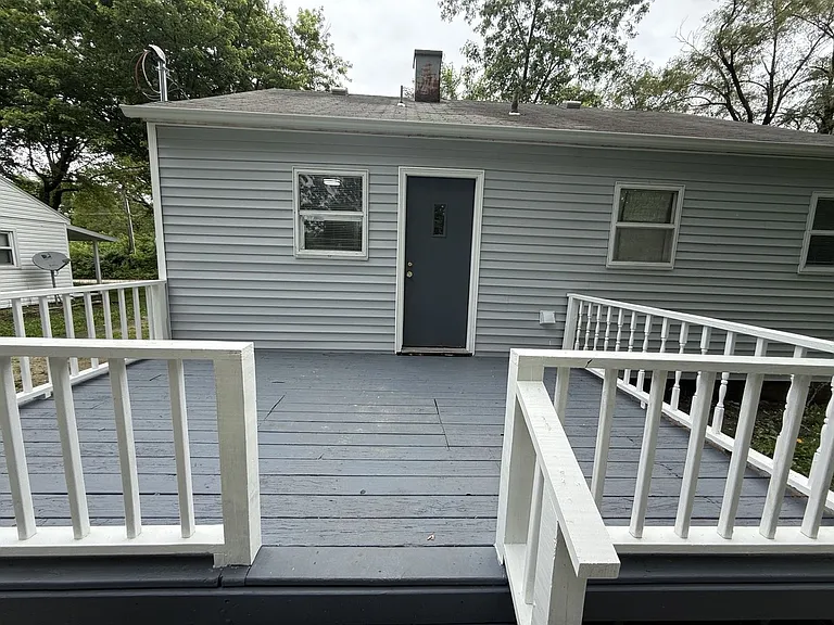725 S Luick Ave — Photo 5