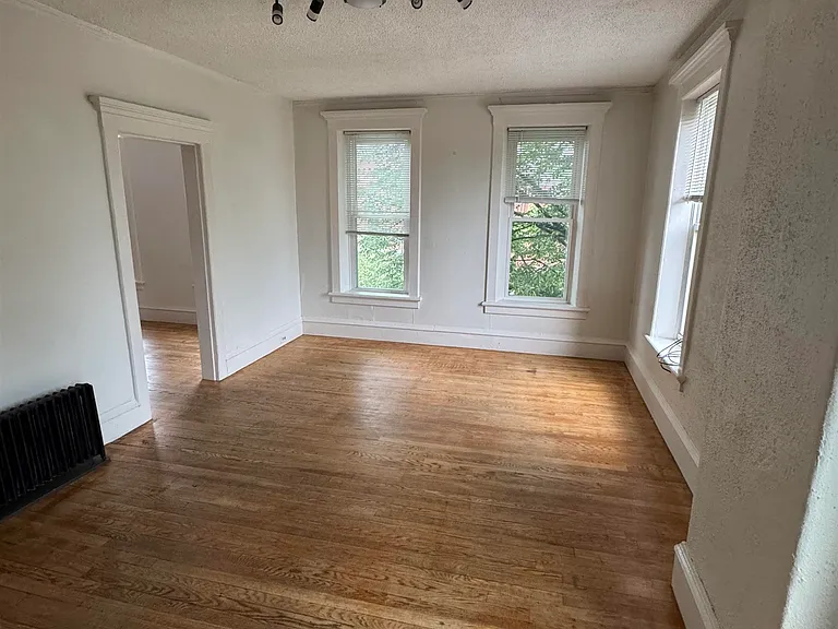 7 Court St #12 — Photo 2