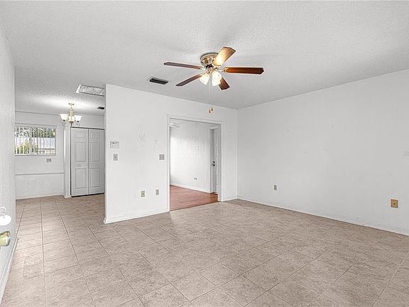 3rd image of 8208 SW 108th Lane Rd