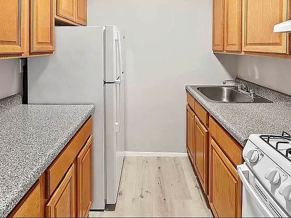 3rd image of 2922 Nostrand Ave APT 5