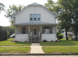 208 S Grant, Elk Point, SD 57025