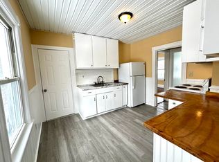 101-103 Daniels Ave, Pittsfield, MA 01201